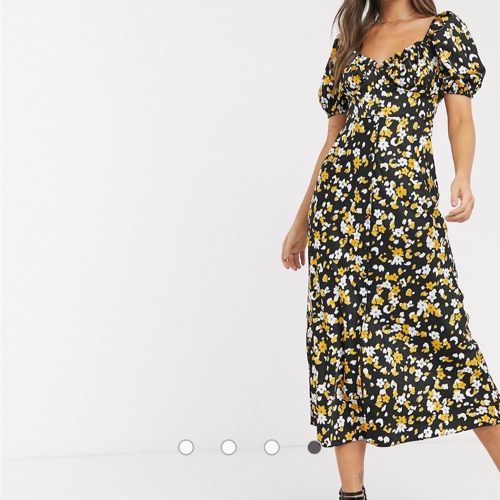 ASOS DESIGN button through maxi tea dress in floral animal print - Picture 2 of 7